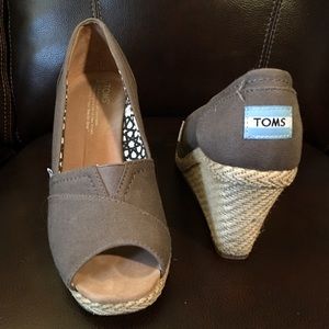 Toms Grey Wedge